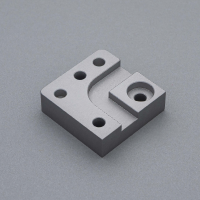 Twarde anodowane aluminium (biały mat)