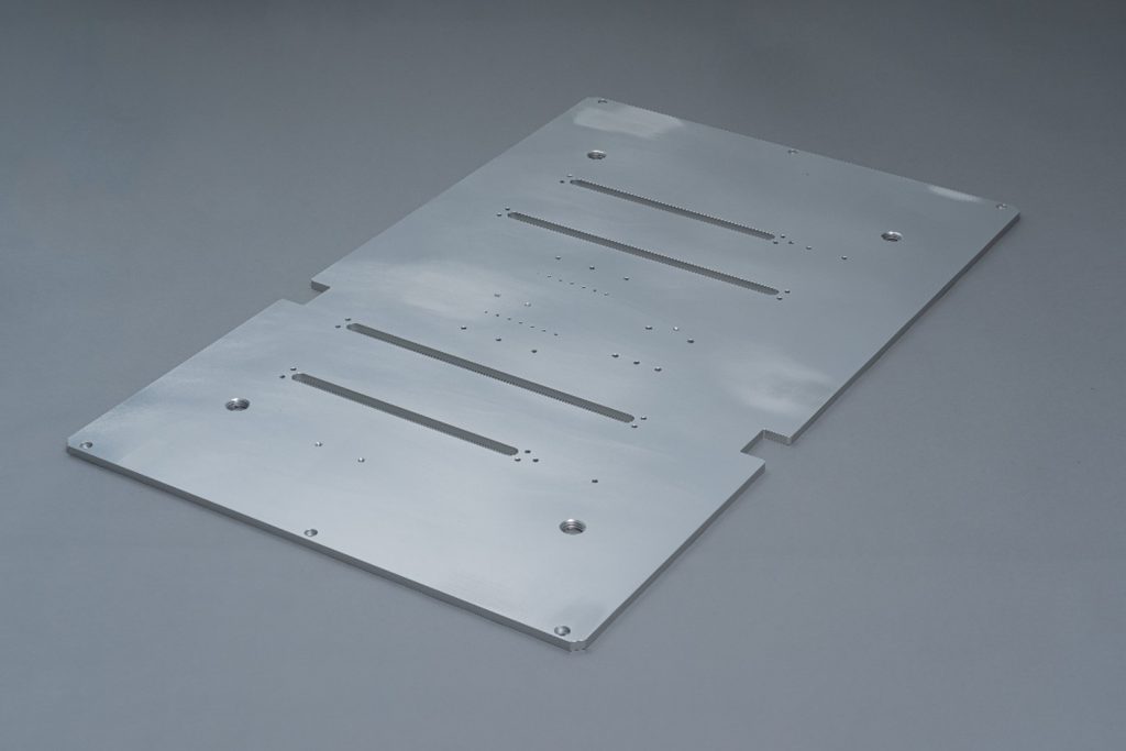 example of a large-size base plate-shaped CNC milled parts available at meviy